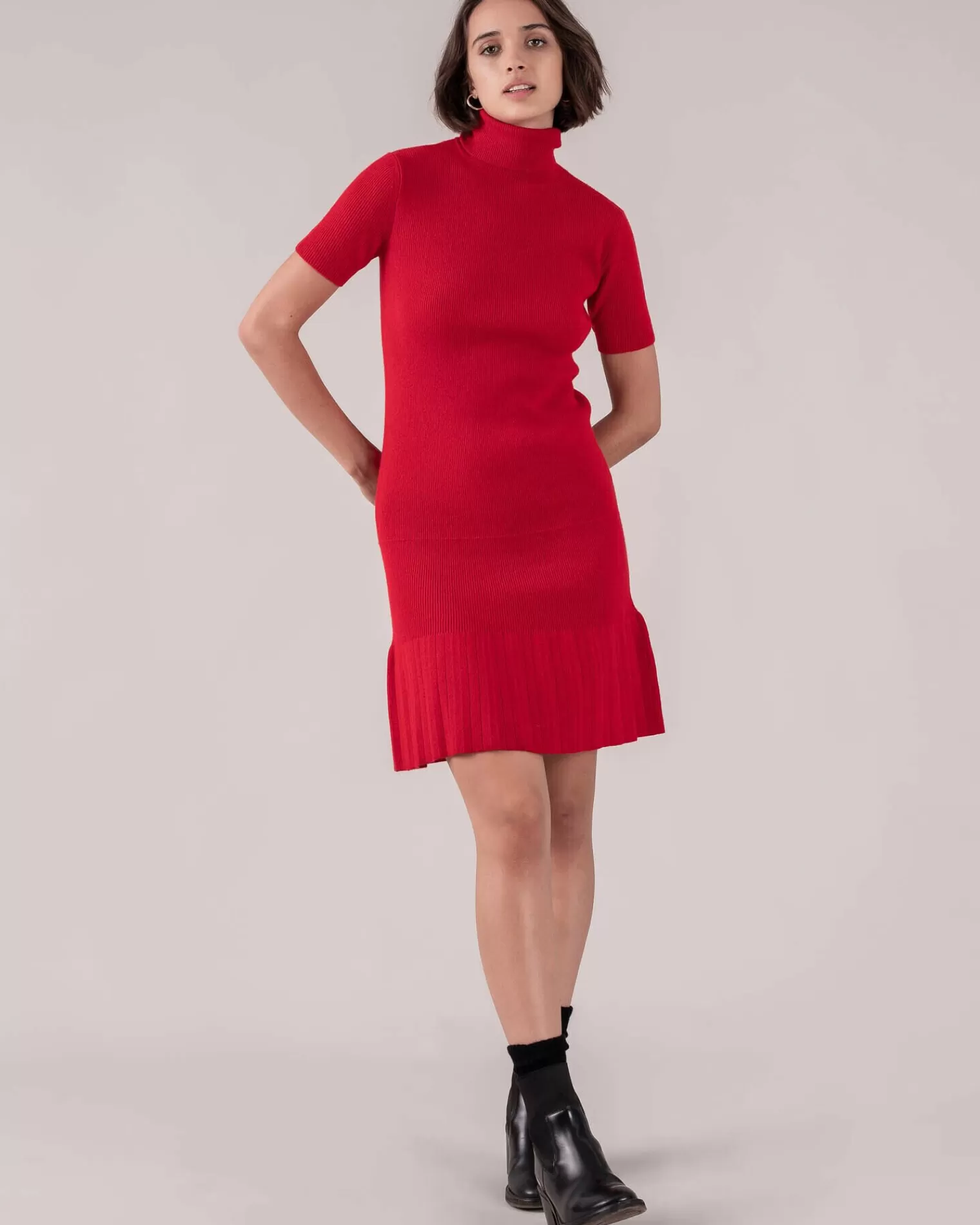 Kujten Dresses & Skirts>Women Short Sleeves Cashmere Dress Rouge