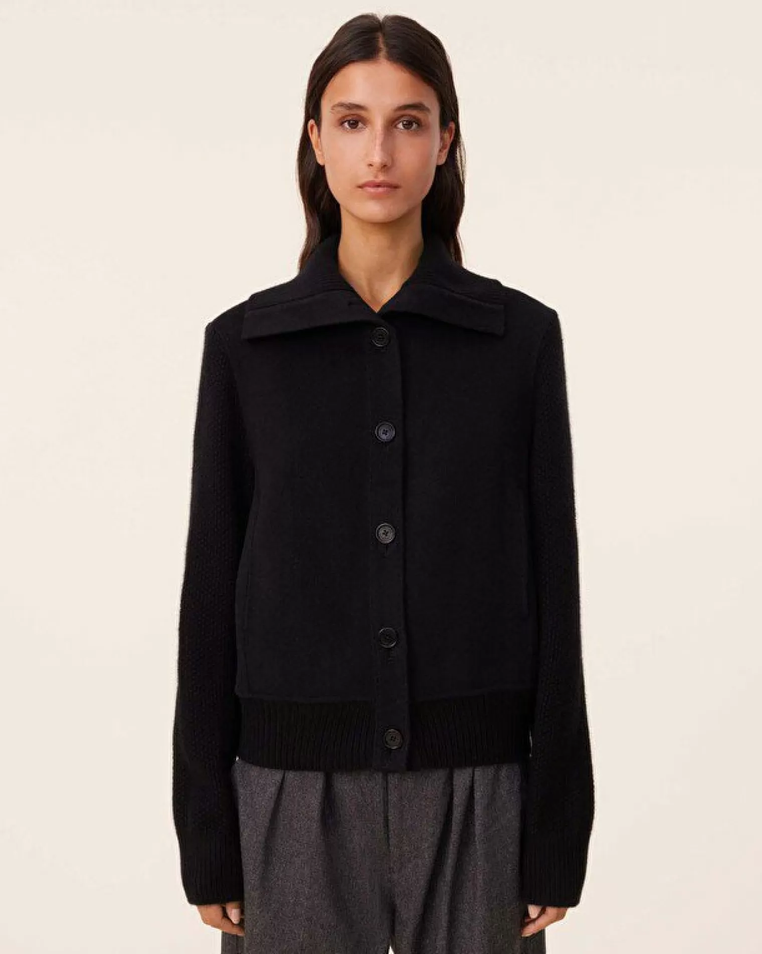 Kujten Jackets & Vests>Woven Cashmere Jacket Knitted Sleeves Noir